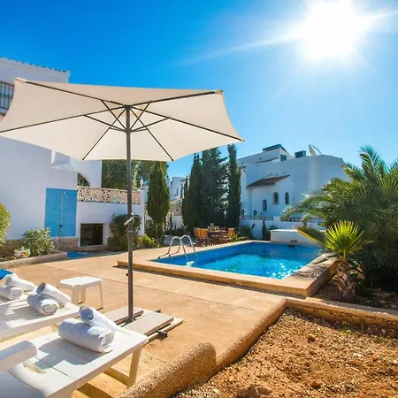 Abahana Villas Tomillo Вілла *